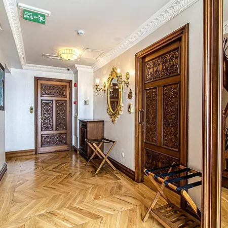 מלון Splendid In Historic Mansion In Beylerbeyi איסטמבול
