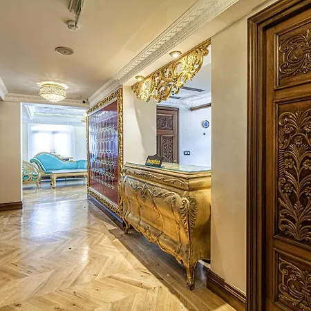 Splendid In Historic Mansion In Beylerbeyi * اسطنبول