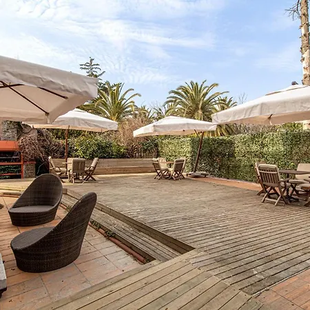 Splendid In Historic Mansion In Beylerbeyi 이스탄불